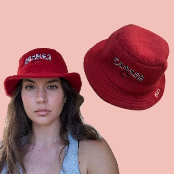 Classic Roots Athletics fleece bucket hat in bold red - Picture 1 of 5